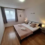 דירה Banovac